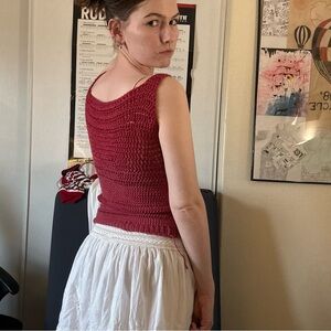 Women's Sleeveless Knit Tank Top in Burgundy